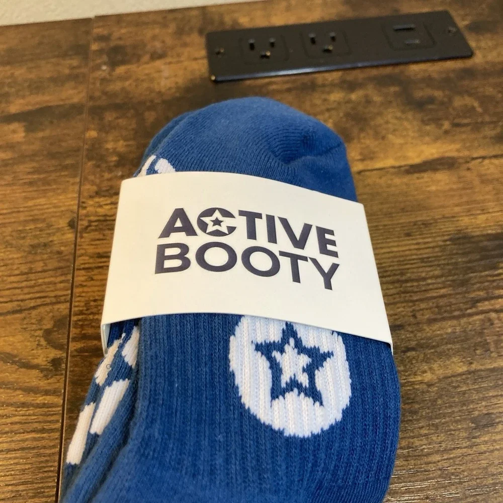Active Booty 3 Pack Everyday Crew Socks Womens 6-9 Ocean Blue